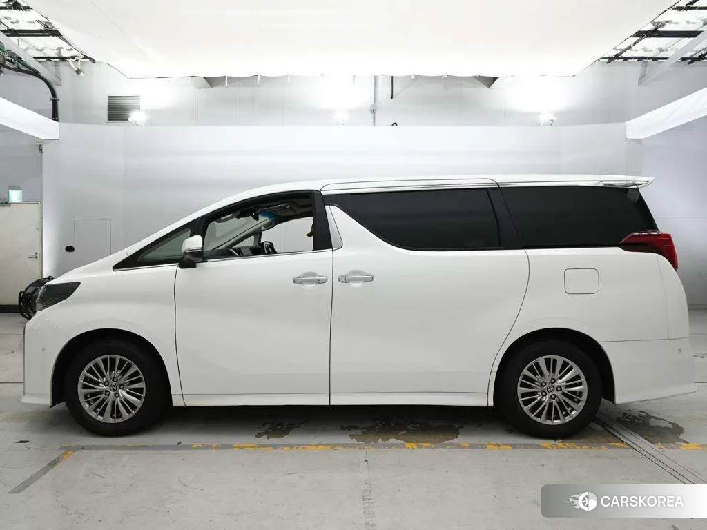 Toyota Alphard 2022 из Японии, фото 4