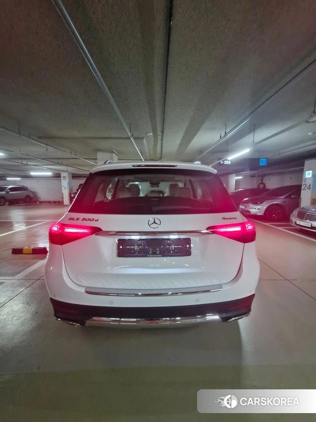 Mercedes-Benz GLE-Class W167 2026 Белый из Кореи, фото 4