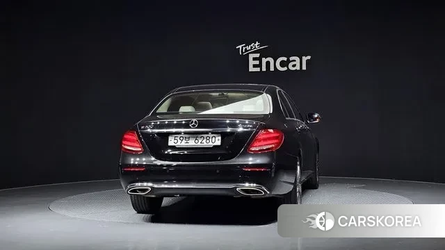 Mercedes-Benz E-Class W213 id 3474912 из Кореи 14