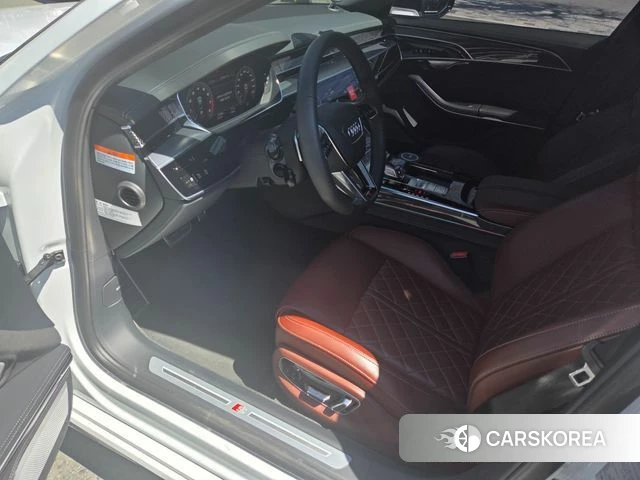 Audi S8 (D5) id 4266886 из Кореи 10