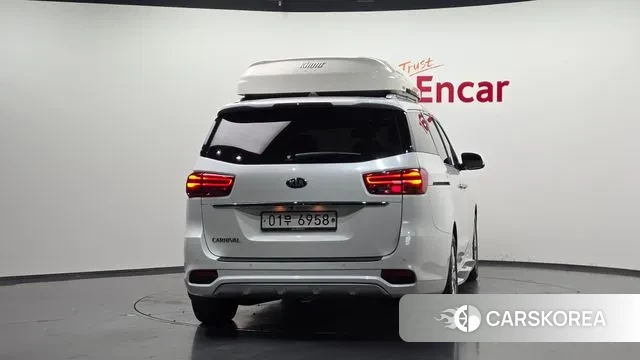 Kia The New Carnival id 3514995 из Кореи 14