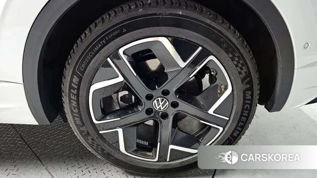 Volkswagen Touareg 3rd generation id 3711346 из Кореи 14