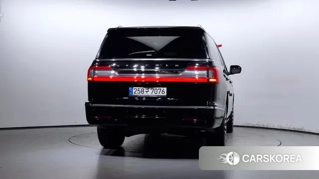 Lincoln Navigator 4th generation id 2999282 из Кореи 14
