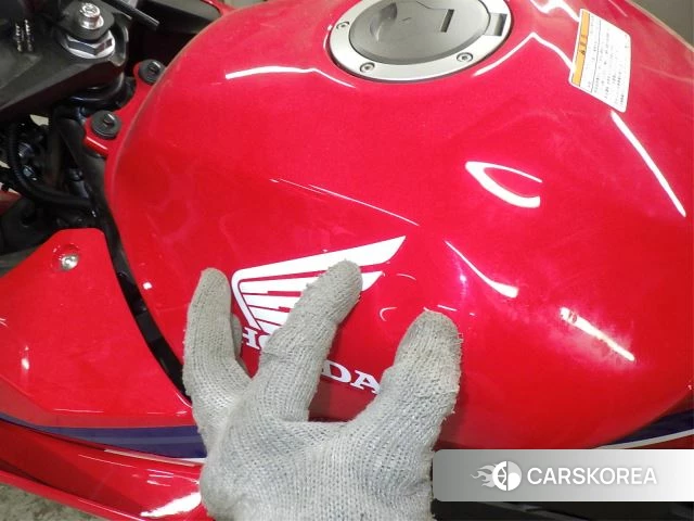 Проданный Honda CBR400R id 4015922 из Японии, фото 25