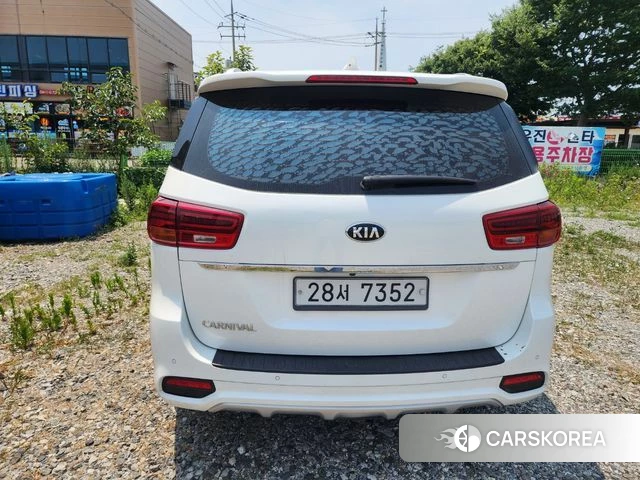 Kia The New Carnival id 4520878 из Кореи 13
