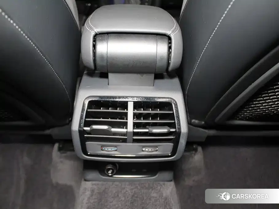 Audi Q3 Sportback id 4681129 из Китая 8