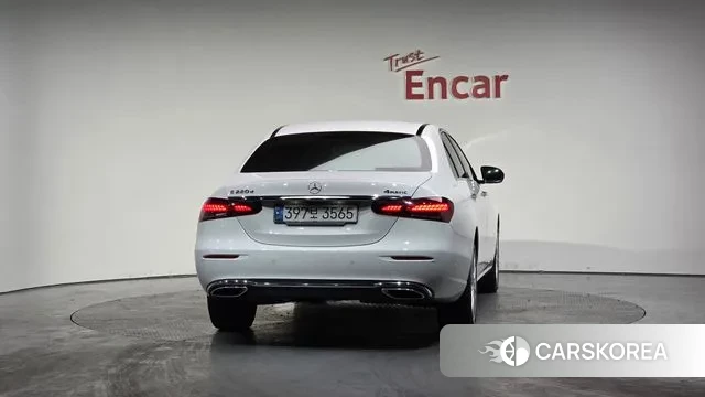 Mercedes-Benz E-Class W213 id 3473713 из Кореи 14