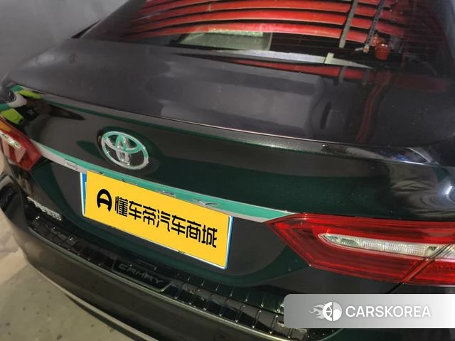 Toyota Camry 2024 Черный из Китая, фото 4