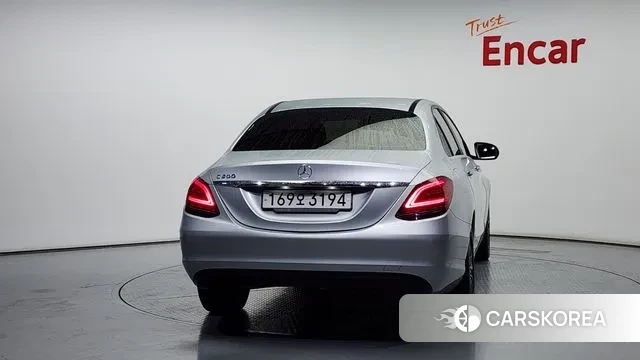 Mercedes-Benz C-Class W205 id 3038919 из Кореи 14
