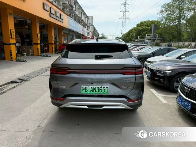 BYD Song PLUS EV 2023 Темно-серый из Китая, фото 4