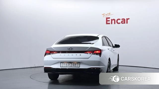 Hyundai Avante Hybrid (CN7) id 4630894 из Кореи 24