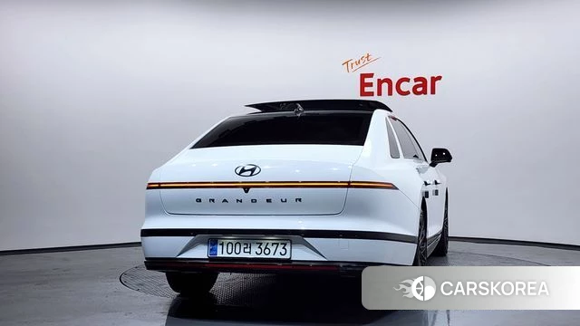 Hyundai Grandeur Hybrid (GN7) id 3805700 из Кореи 14