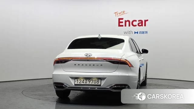 Hyundai The New Grandeur IG id 3953929 из Кореи 14