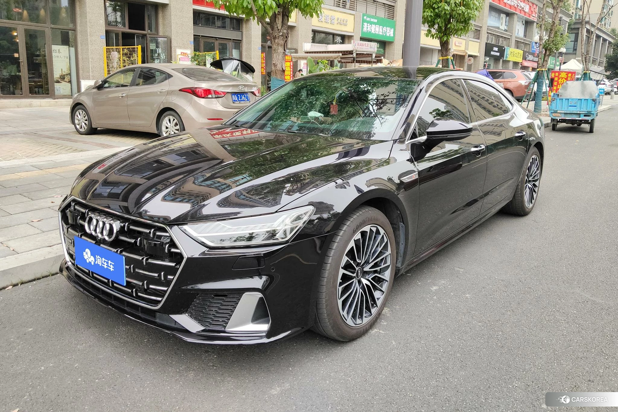 Audi A7L id 4455748 из Китая 11