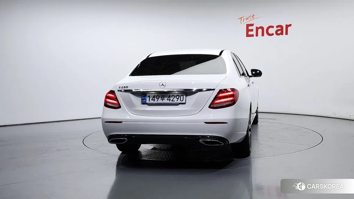 Mercedes-Benz E-Class W213 id 1878962 из Кореи 14