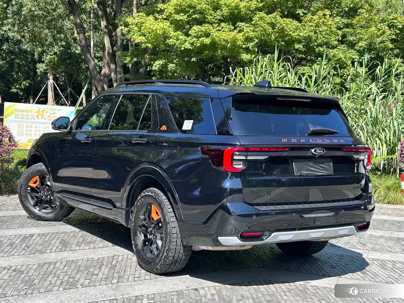 Ford Explorer id 4589408 из Китая 11