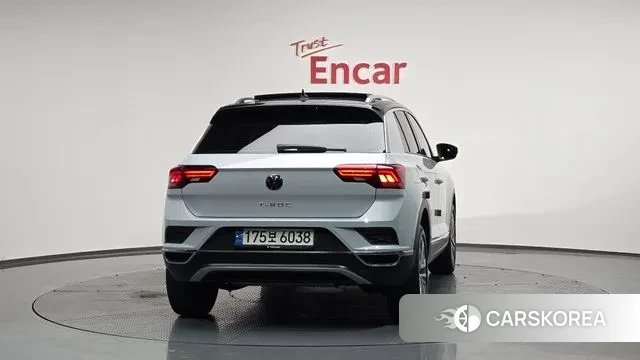 Volkswagen T-Roc id 3094035 из Кореи 14