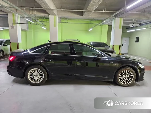 Audi A6 (C8) id 3695638 из Кореи 13