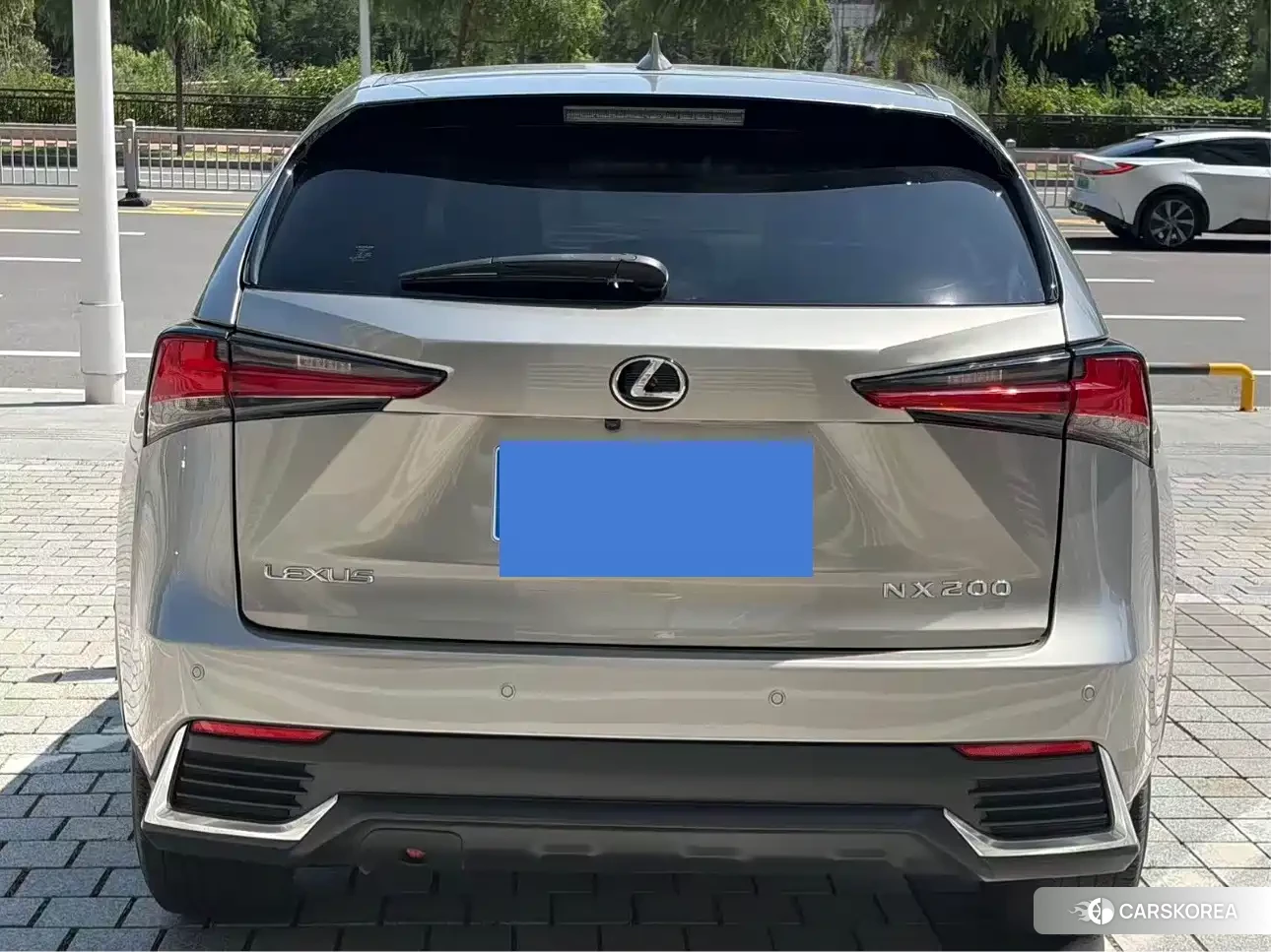 Lexus NX id 4685878 из Китая 13