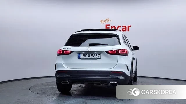 Mercedes-Benz GLA - Class H247 id 3525517 из Кореи 14