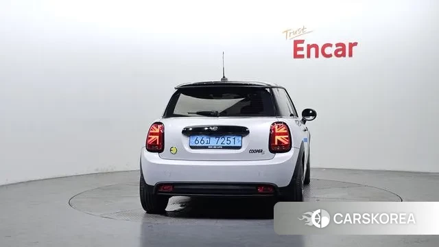 Mini Cooper Electric id 3032373 из Кореи 14