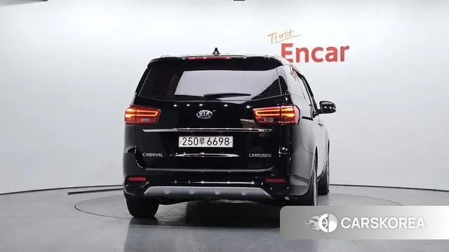 Kia The New Carnival id 3578638 из Кореи 14