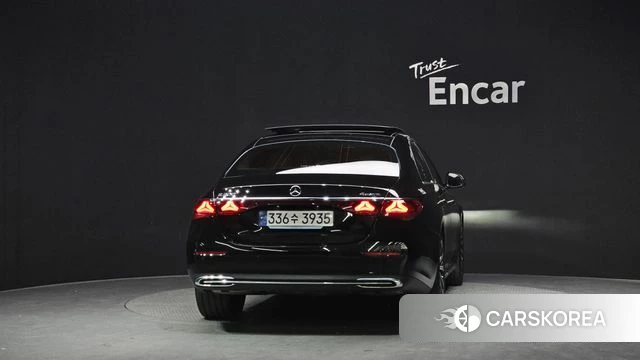 Mercedes-Benz E-Class W214 id 4200956 из Кореи 14