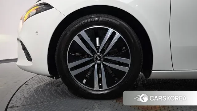 Mercedes-Benz A-Class W177 id 3383695 из Кореи 14