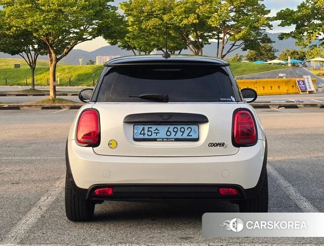 Mini Cooper Electric id 4629224 из Кореи 14