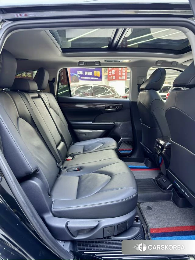 Toyota Highlander id 4279197 из Китая 8