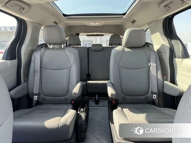 Toyota Grevia 2024 Белый из Китая, фото 5
