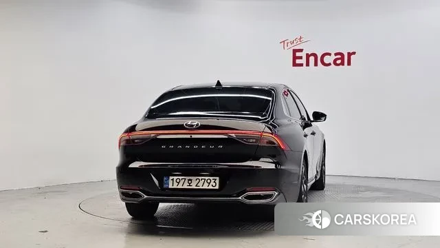 Hyundai The New Grandeur IG Hybrid id 3159704 из Кореи 14