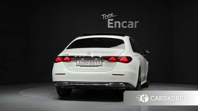 Mercedes-Benz E-Class W214 id 3850406 из Кореи 14