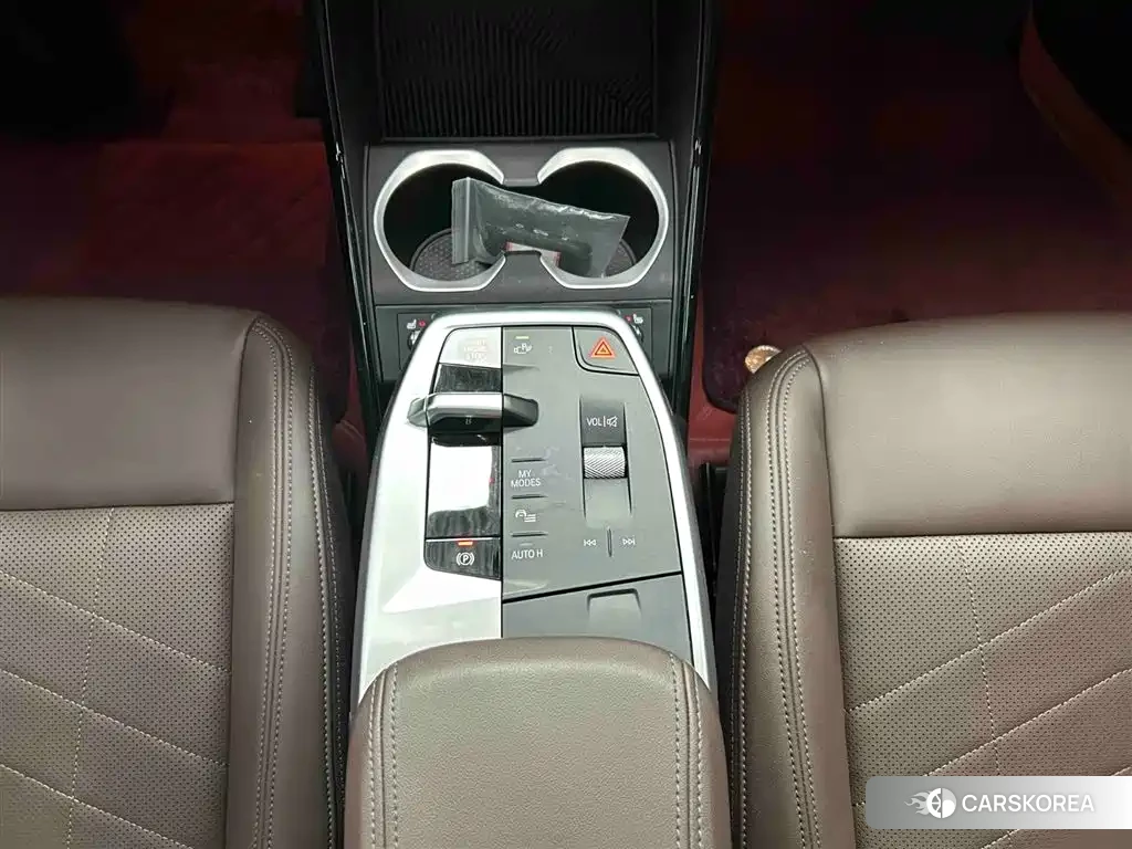 BMW X1 id 4628967 из Китая 19