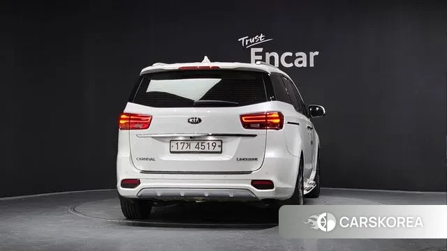 Kia The New Carnival id 2995369 из Кореи 14