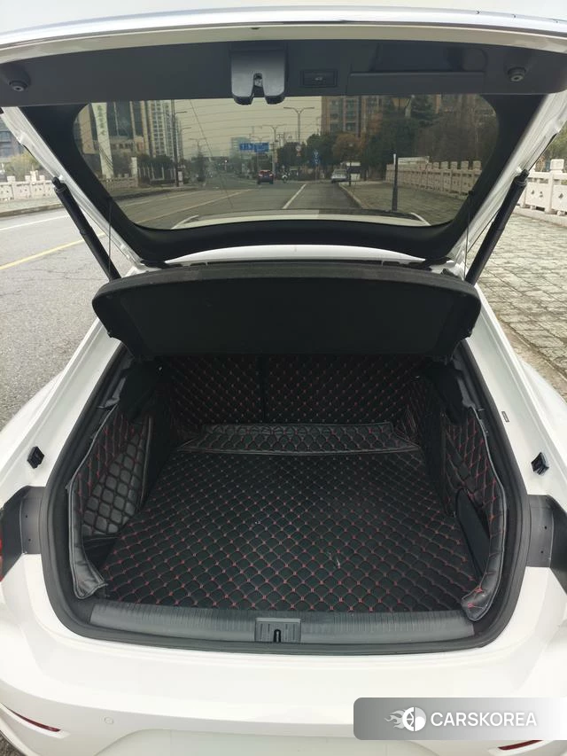 Volkswagen CC id 4264721 из Китая 7