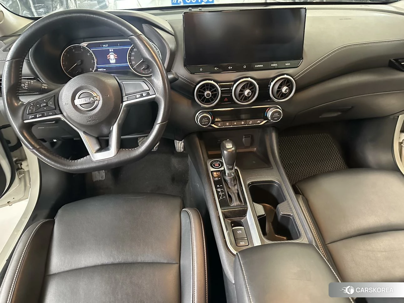 Nissan Xuan Yi 2023 Белый из Китая, фото 4