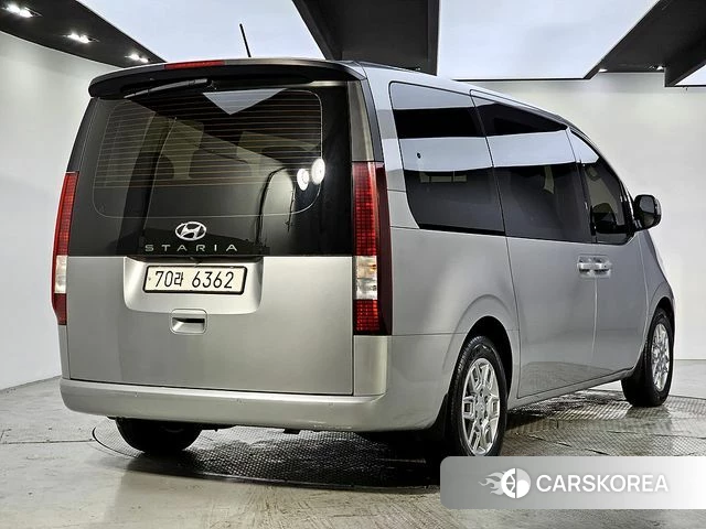 Hyundai Staria id 4697852 из Кореи 13