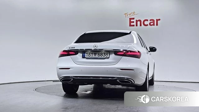 Mercedes-Benz E-Class W213 id 4665492 из Кореи 29