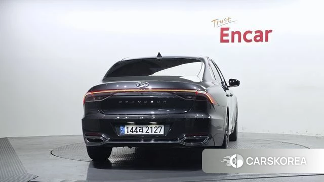 Hyundai The New Grandeur IG id 4594547 из Кореи 28