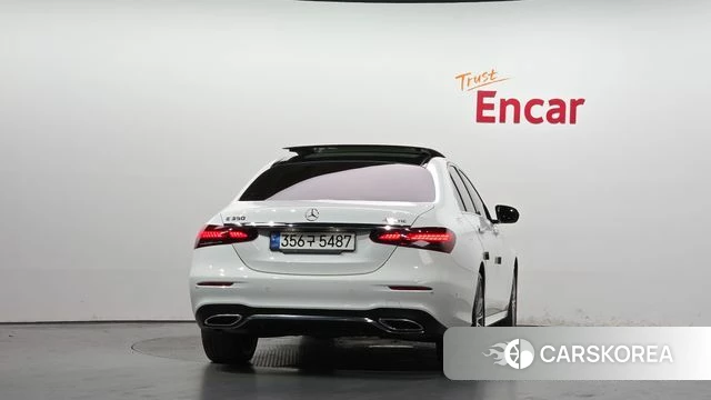 Mercedes-Benz E-Class W213 id 4670966 из Кореи 28