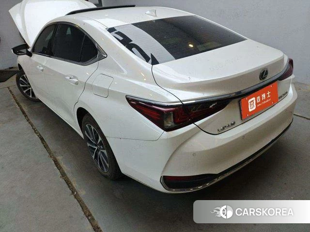 Lexus ES 2024 Белый из Китая, фото 4