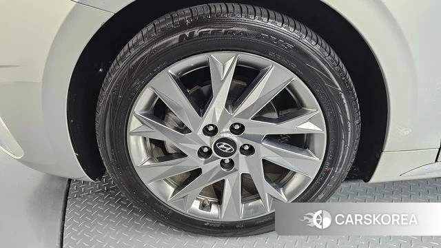 Hyundai The New Grandeur IG Hybrid id 4900188 из Кореи 27