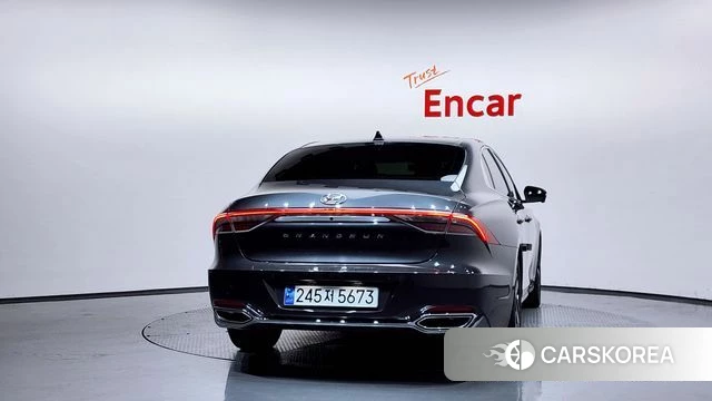 Hyundai The New Grandeur IG Hybrid id 4670755 из Кореи 28