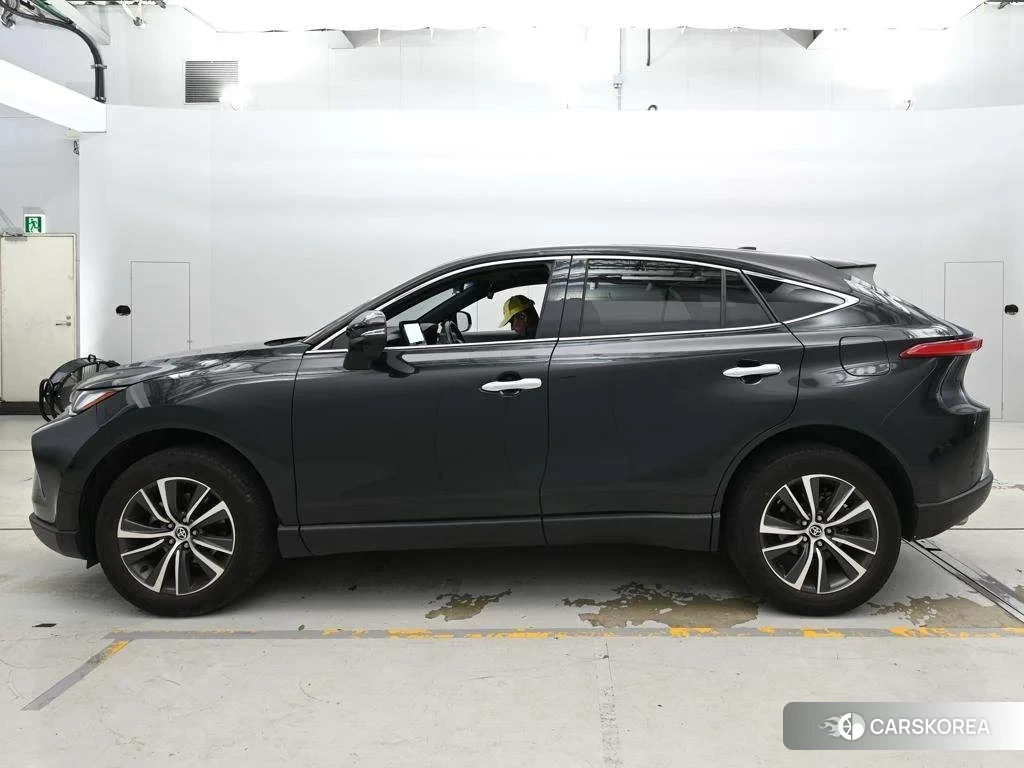 Toyota Harrier 2023 из Японии, фото 4