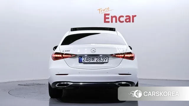 Mercedes-Benz C-Class W206 id 3721348 из Кореи 14