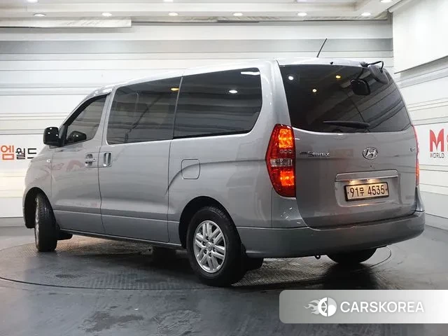 Hyundai The New Grand Starex id 2985763 из Кореи 14