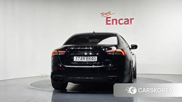 Maserati Ghibli id 4415779 из Кореи 25