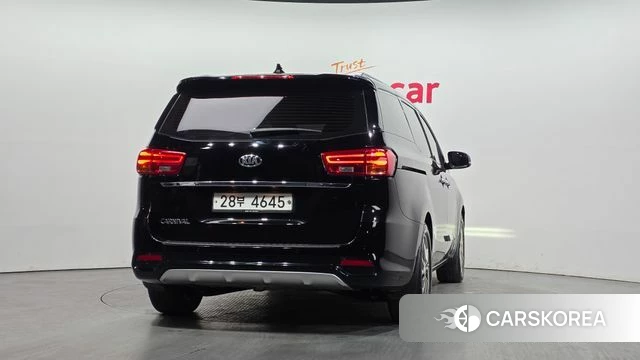 Kia The New Carnival id 3807961 из Кореи 14