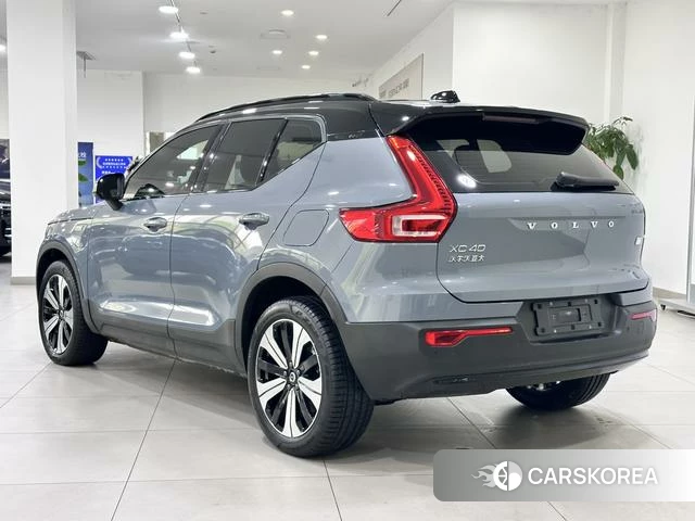 Volvo XC40 EV id 4182476 из Китая 12